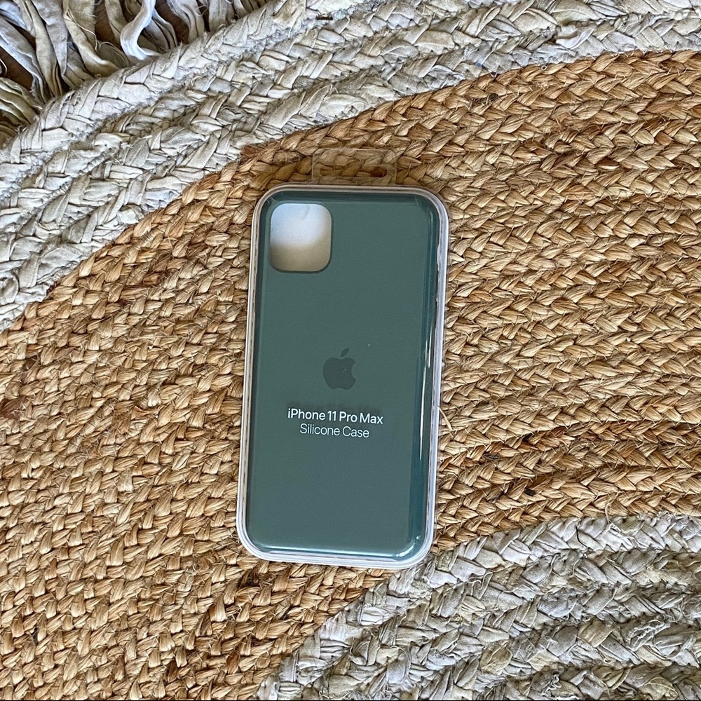 IPhone 11 Pro Max Silicone Case Pine Green New